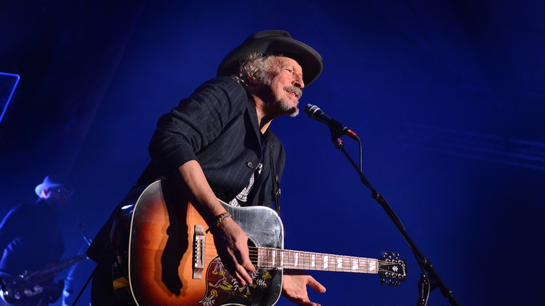 NIEDECKEN ZWISCHEN START & ZIEL - Am Piano: Mike Herting