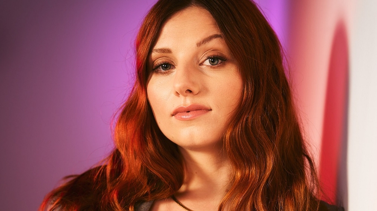 Lara Ermer: Alle gegen alle