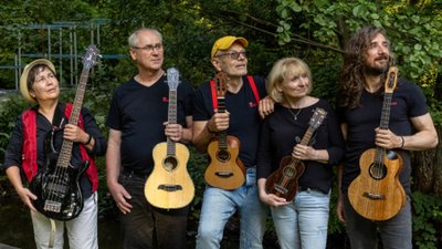 HHUGO: Hamburg Ukulele Groove Orchestra